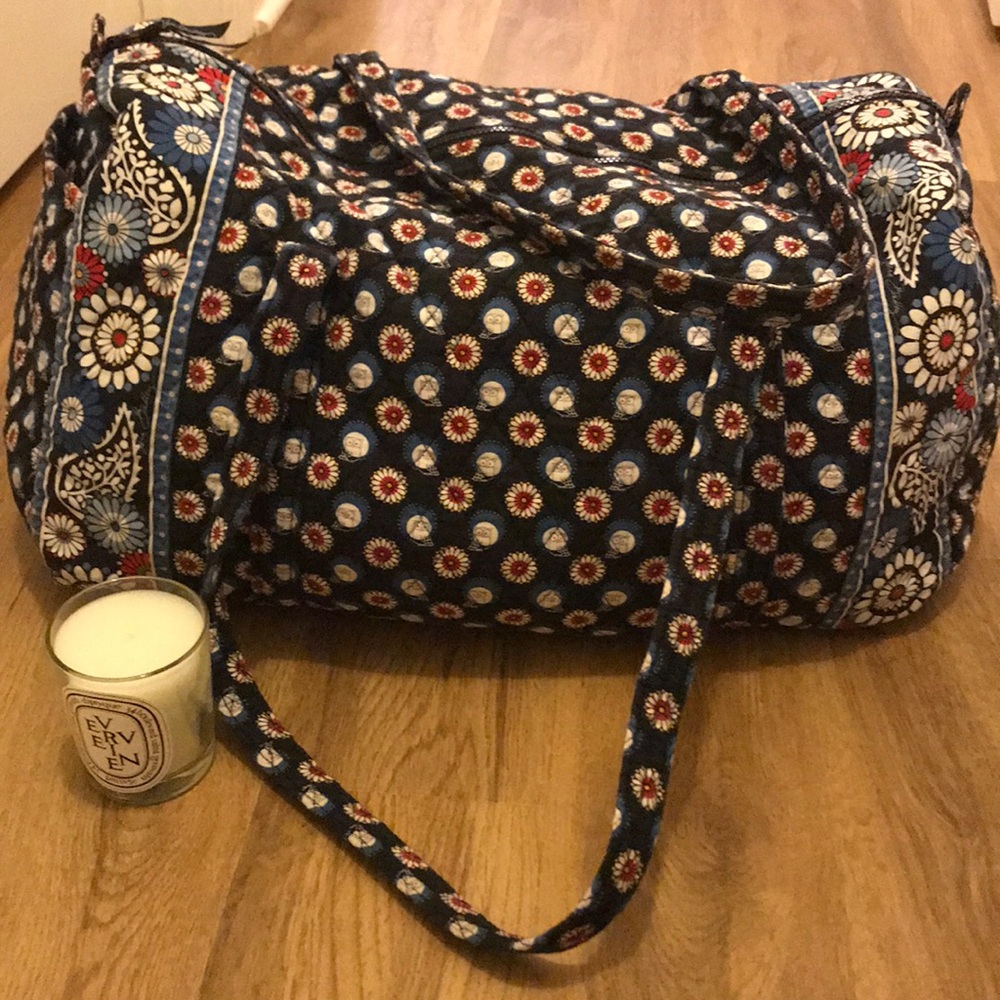 Vera Bradley large duffel bag in night owl 🦉!
